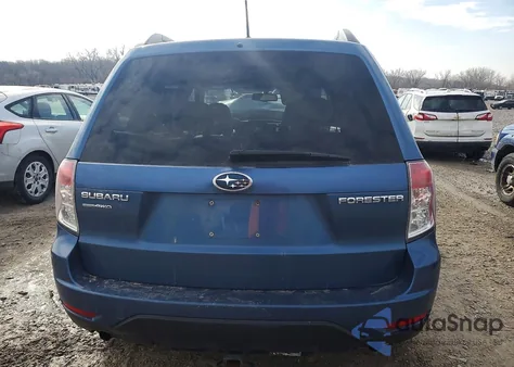 2010 Subaru Forester 2.5X Premium z USA, uszkodzony, nr VIN JF2SH6CC3AH790442